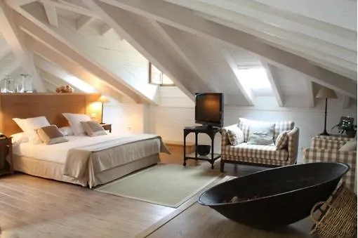 Hotel Narbasu Restaurante Y Cereceda (Asturias)